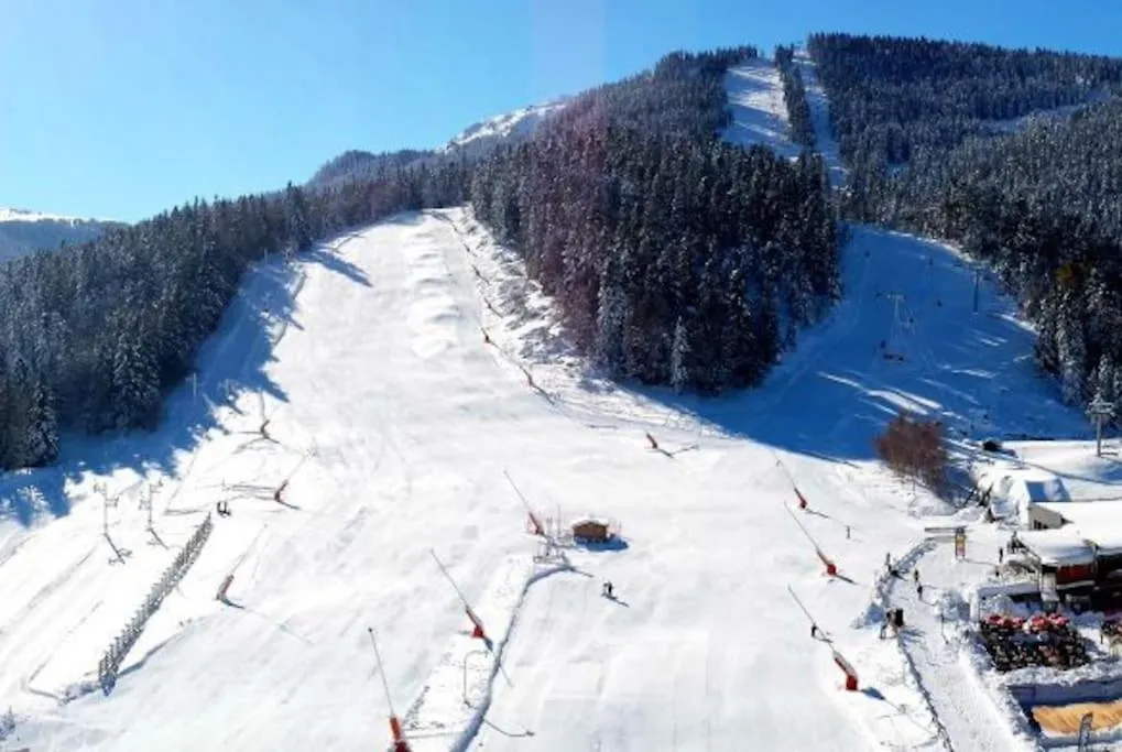 Grand Studio A La Montagne آكس ليه تيرْم 0*, آكس ليه تيرْم فرنسا